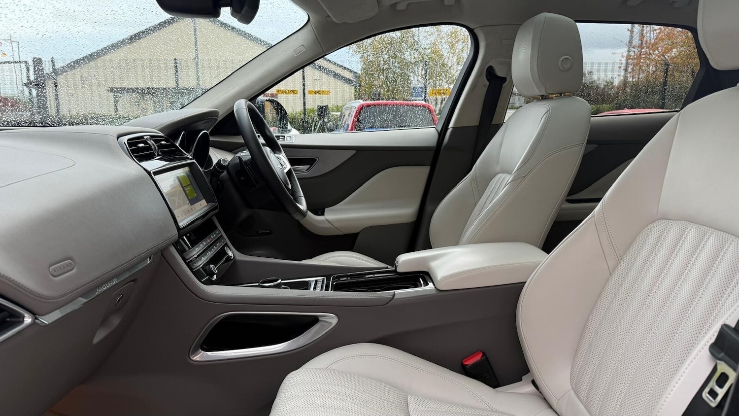 Used Jaguar F-Pace 2020 for sale - 76372733: Photo 25