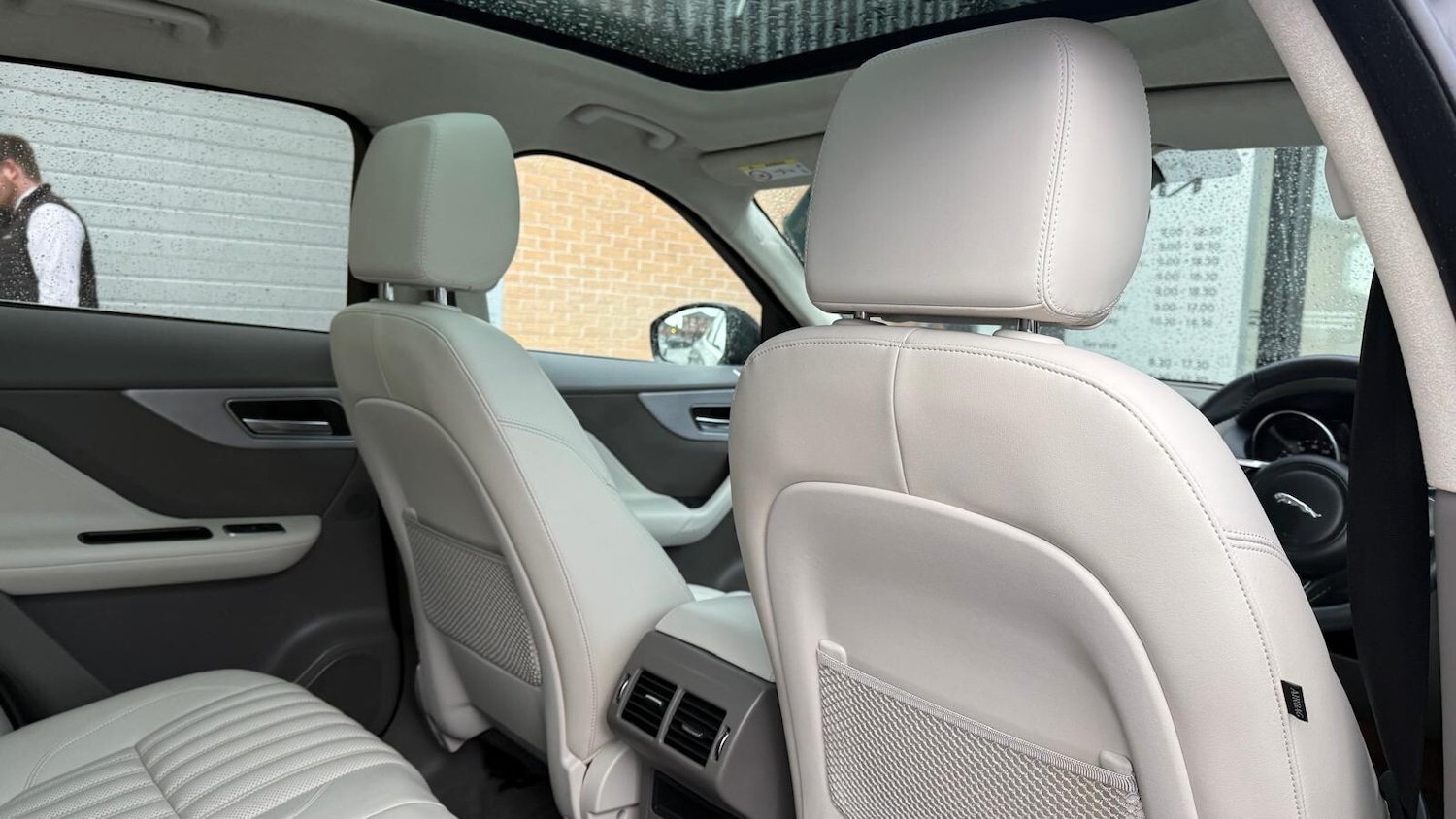 Used Jaguar F-Pace 2020 for sale - 76372733: Photo 28