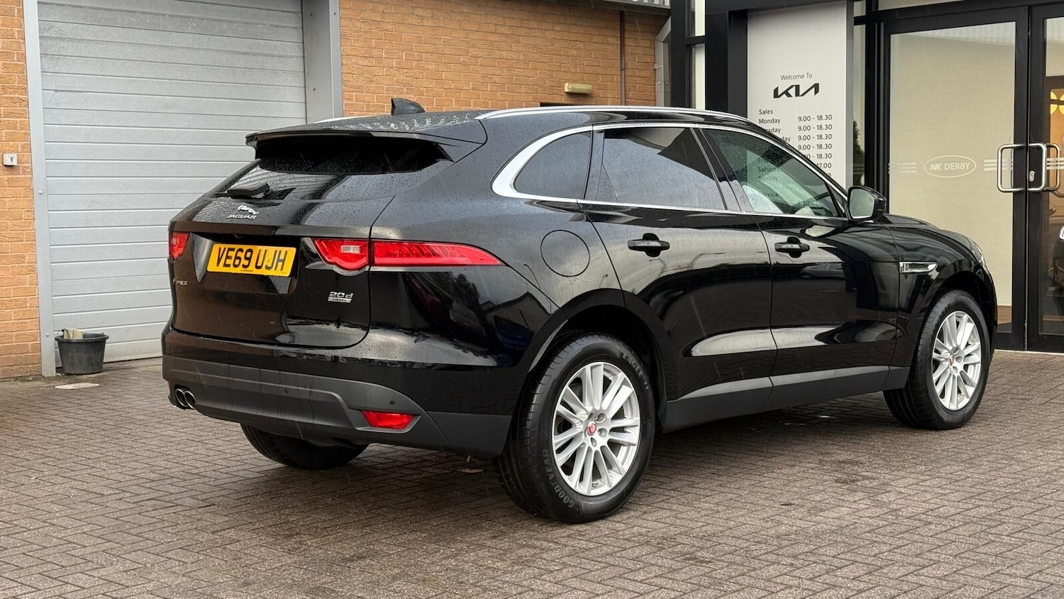 Used Jaguar F-Pace 2020 for sale - 76372733: Photo 7