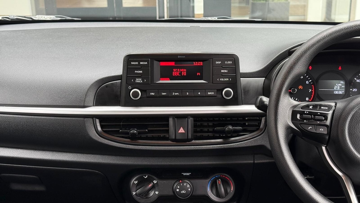 Used Kia Picanto 2022 for sale - 76302396: Photo 12
