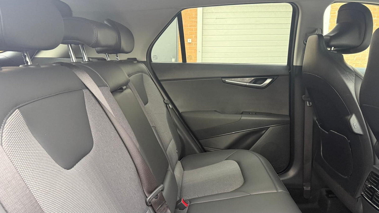 Used Kia Niro 2025 for sale - 76861852: Photo 27