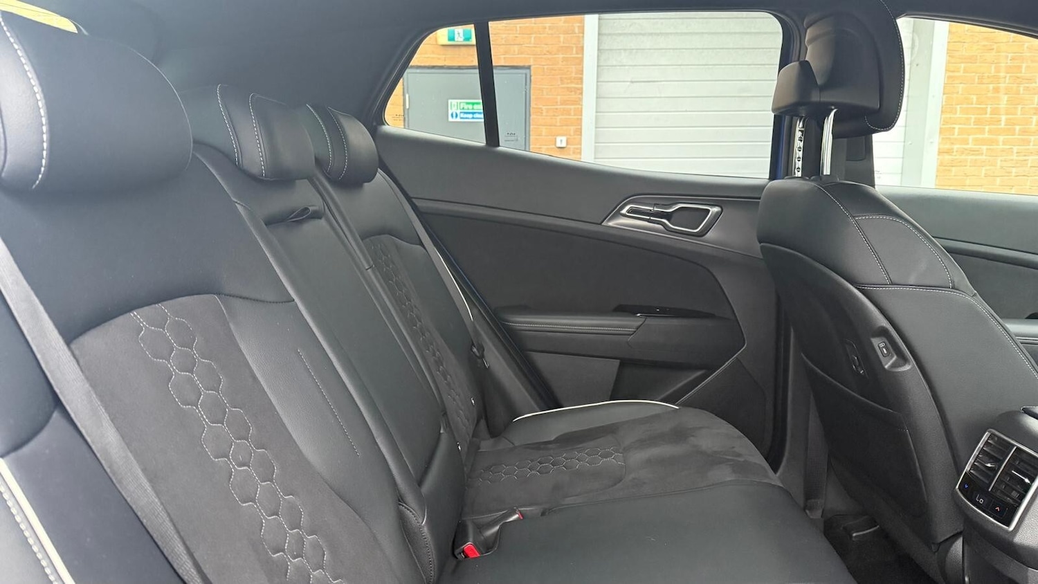 Used Kia Sportage 2025 for sale - 76971303: Photo 26