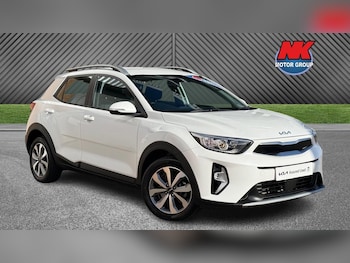 Used Kia Stonic 2023 for sale - 76393528: Photo