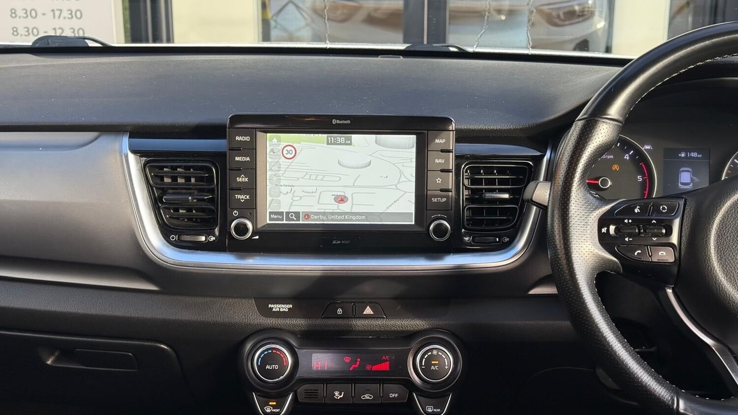 Used Kia Stonic 2018 for sale - 76881906: Photo 15