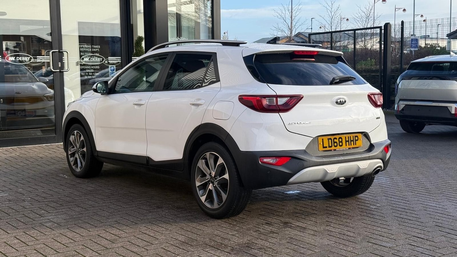 Used Kia Stonic 2018 for sale - 76881906: Photo 6