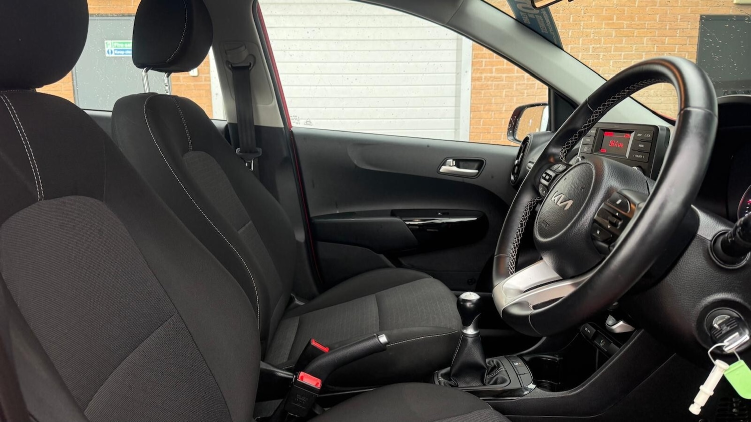 Used Kia Picanto 2021 for sale - 76738300: Photo 17