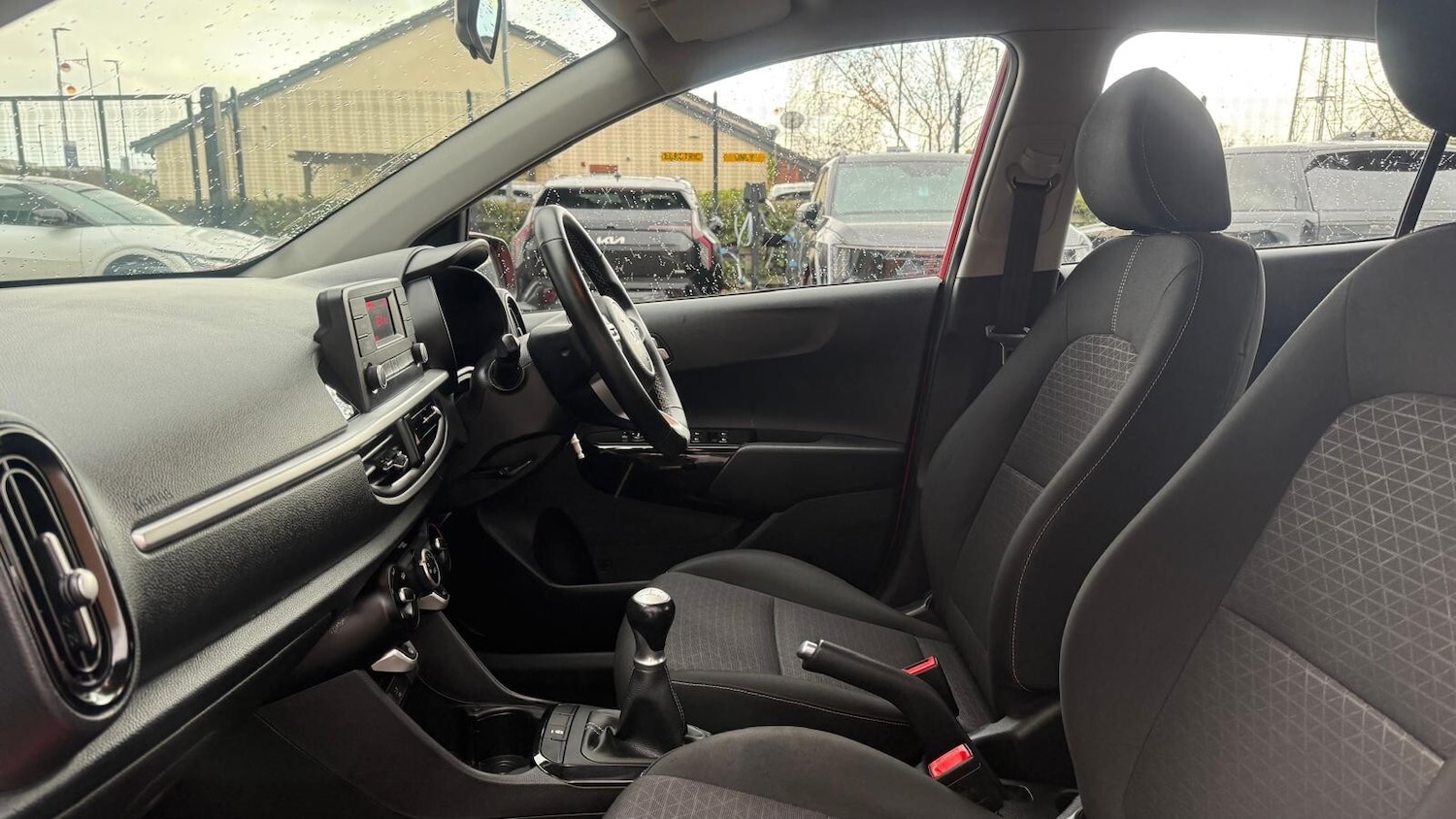 Used Kia Picanto 2021 for sale - 76738300: Photo 18