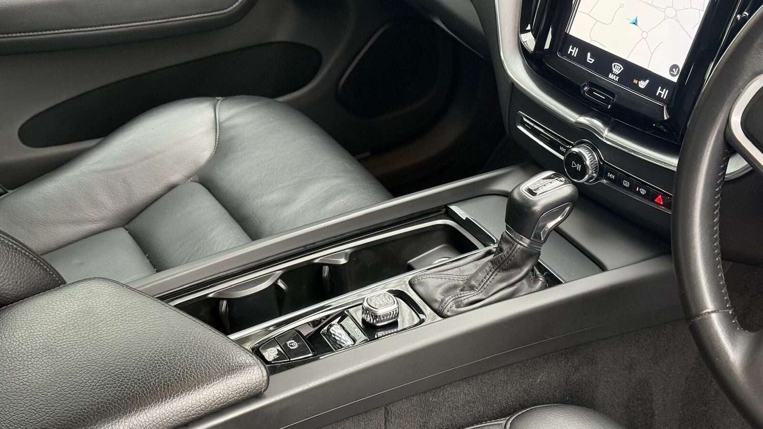 Used Volvo XC60 2018 for sale - 76948477: Photo 20