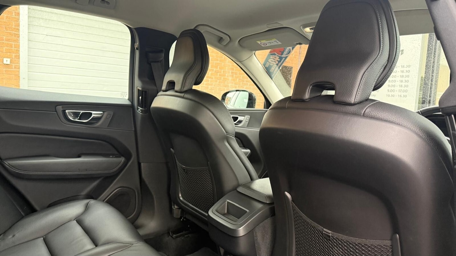 Used Volvo XC60 2018 for sale - 76948477: Photo 25