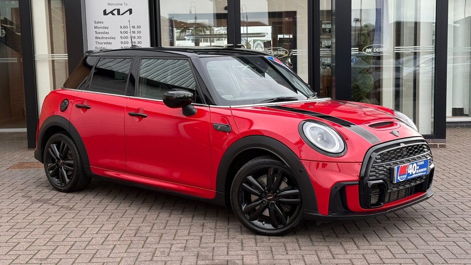 Used MINI Cooper 2023 for sale - 76466557: Photo 2