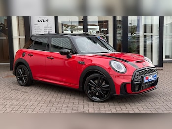 Used MINI Cooper 2023 for sale - 76466557: Photo