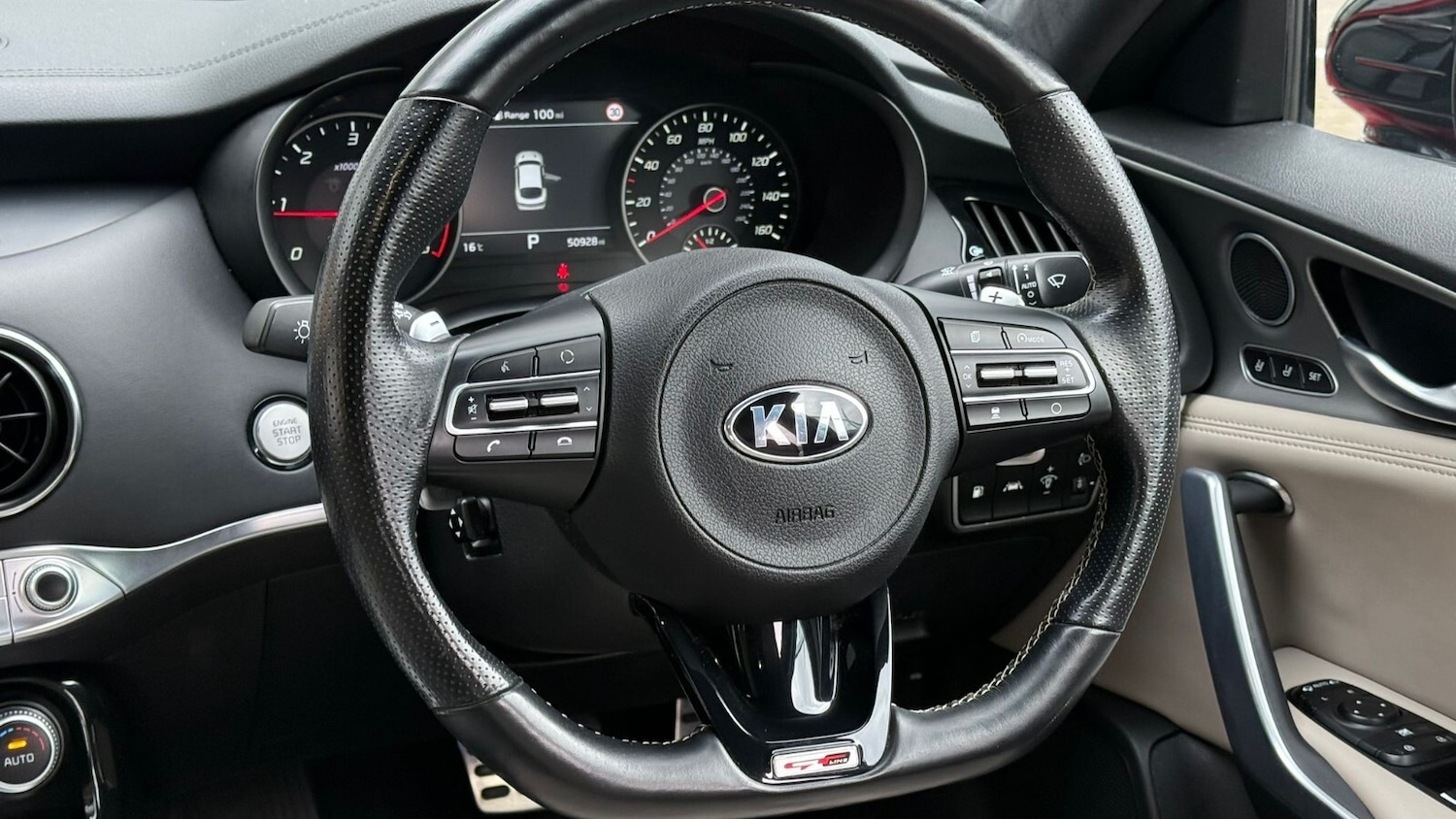 Used Kia Stinger 2019 for sale - 76466558: Photo 17