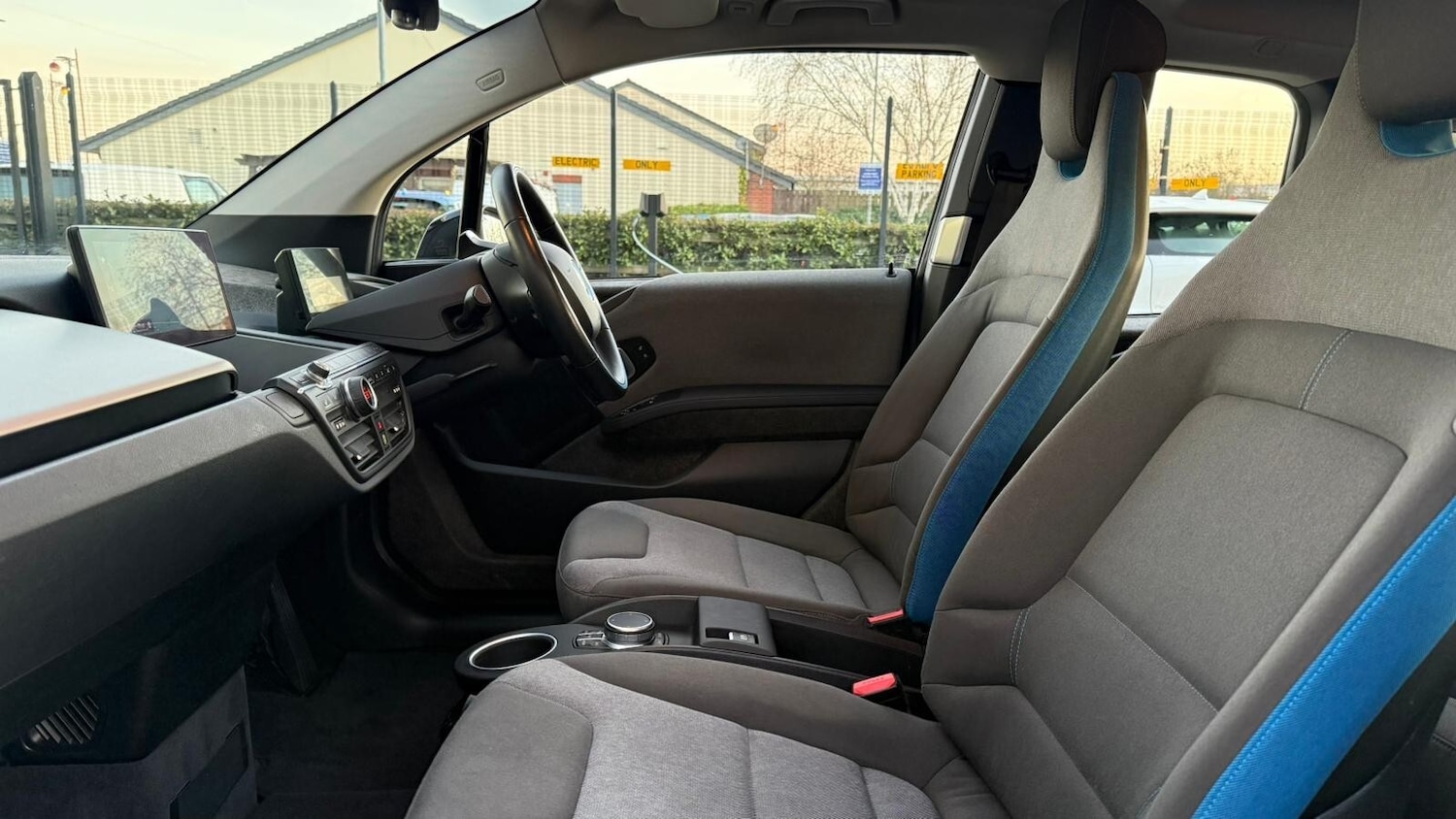 Used BMW i3 2021 for sale - 76927750: Photo 25