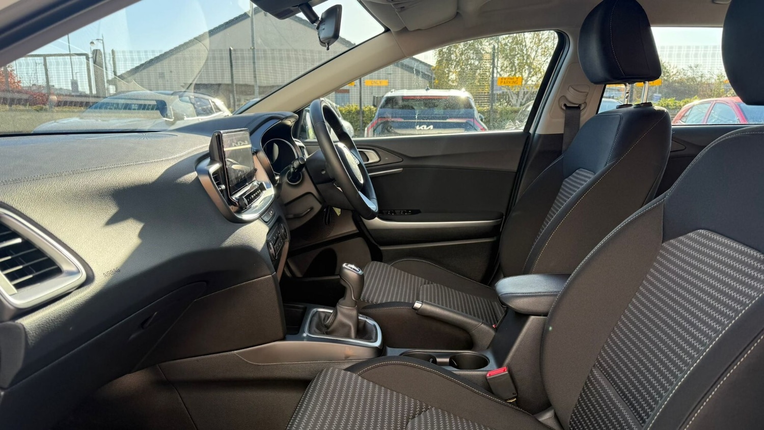 Used Kia Ceed 2025 for sale - 76366413: Photo 24