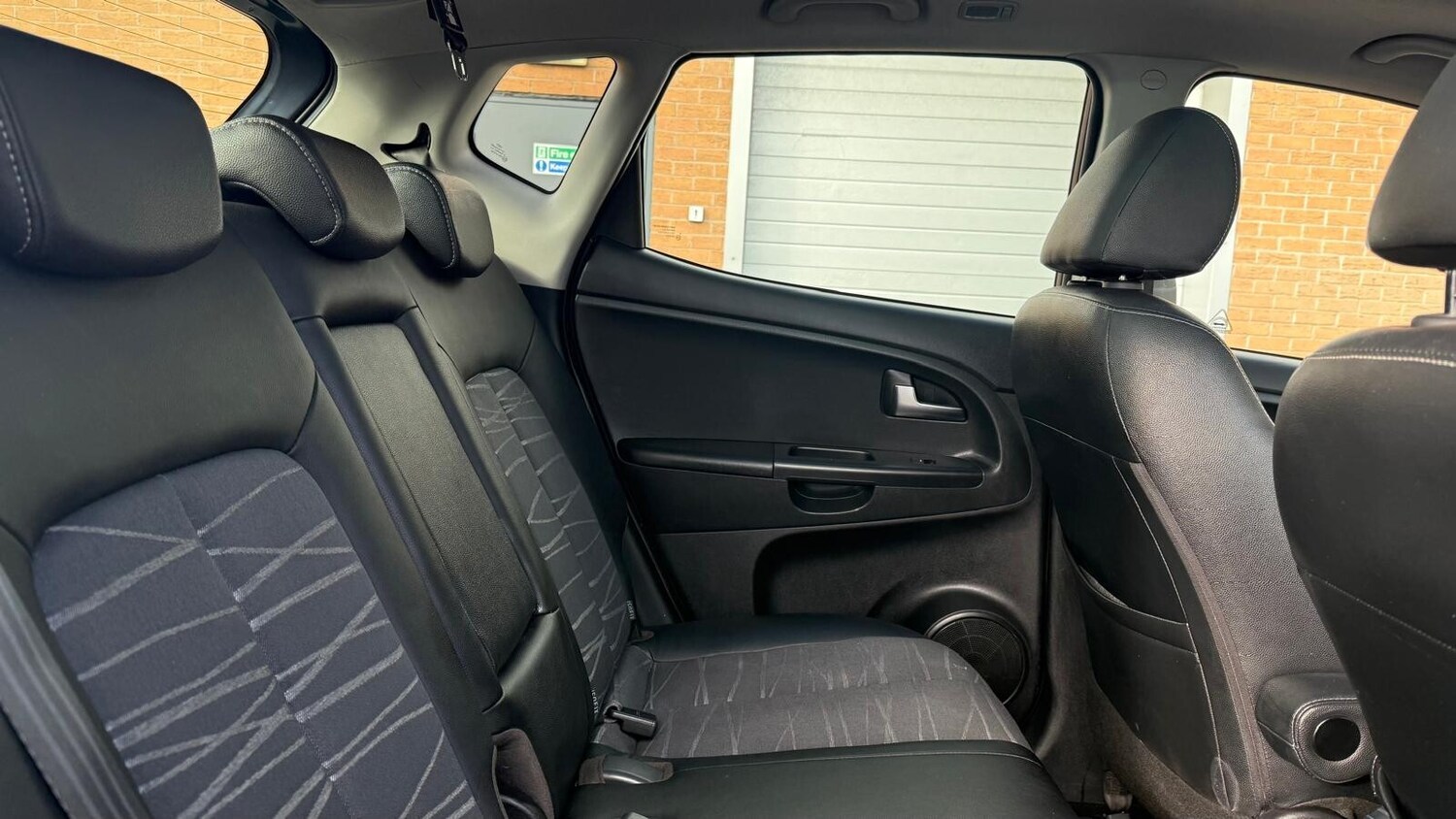 Used Kia Venga 2017 for sale - 76479921: Photo 24