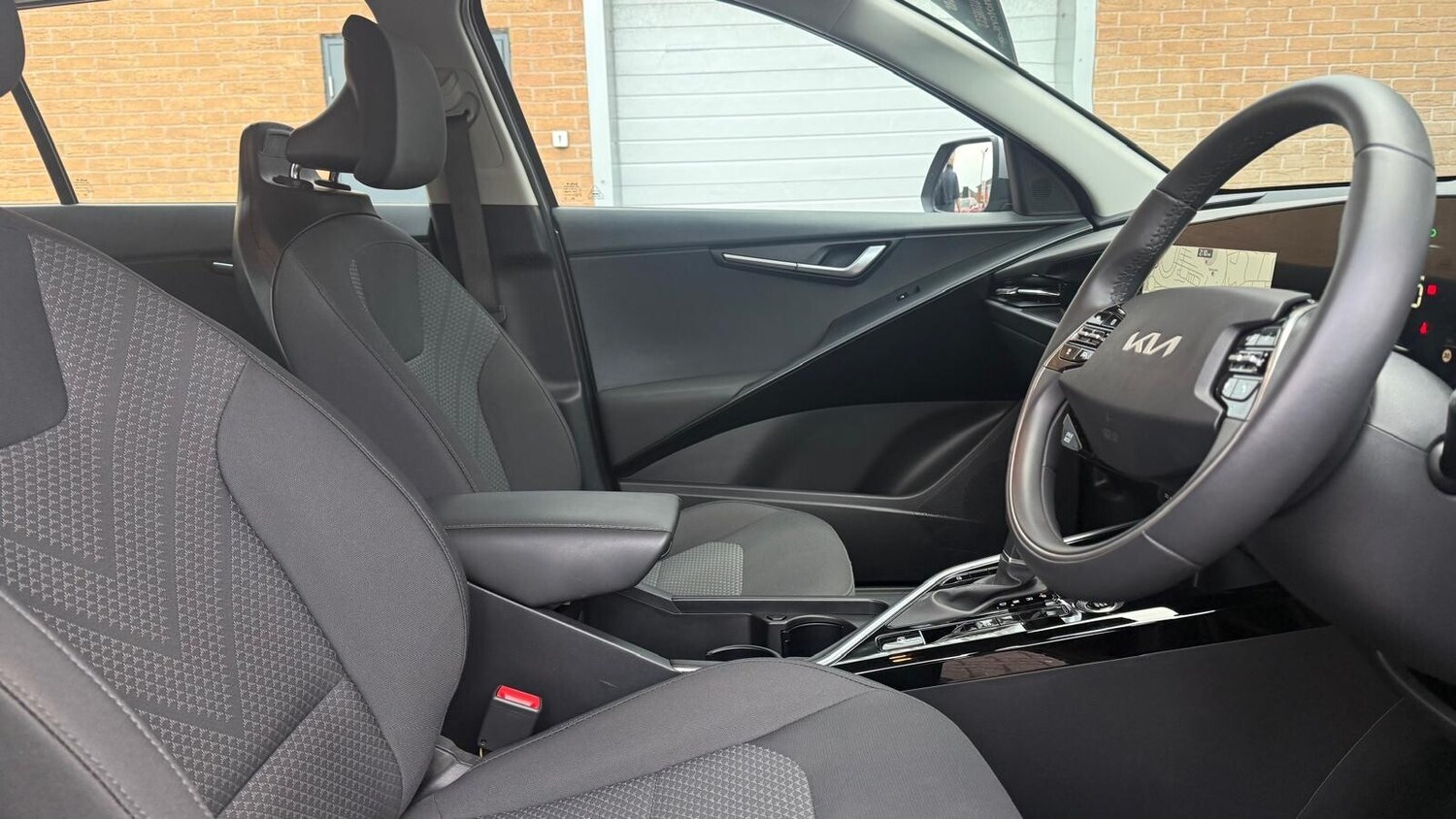 Used Kia Niro 2025 for sale - 76842091: Photo 23