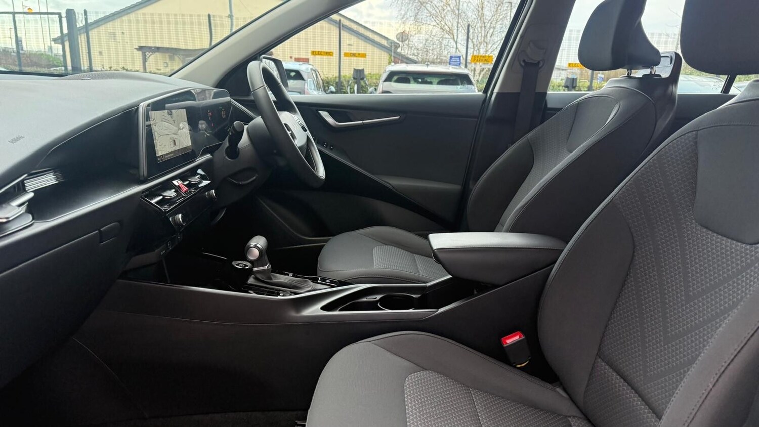 Used Kia Niro 2025 for sale - 76842091: Photo 24