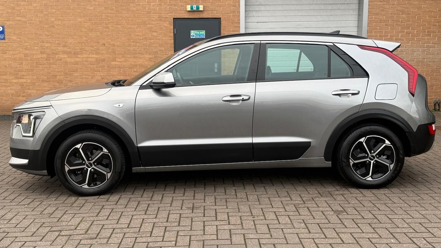 Used Kia Niro 2025 for sale - 76842091: Photo 6