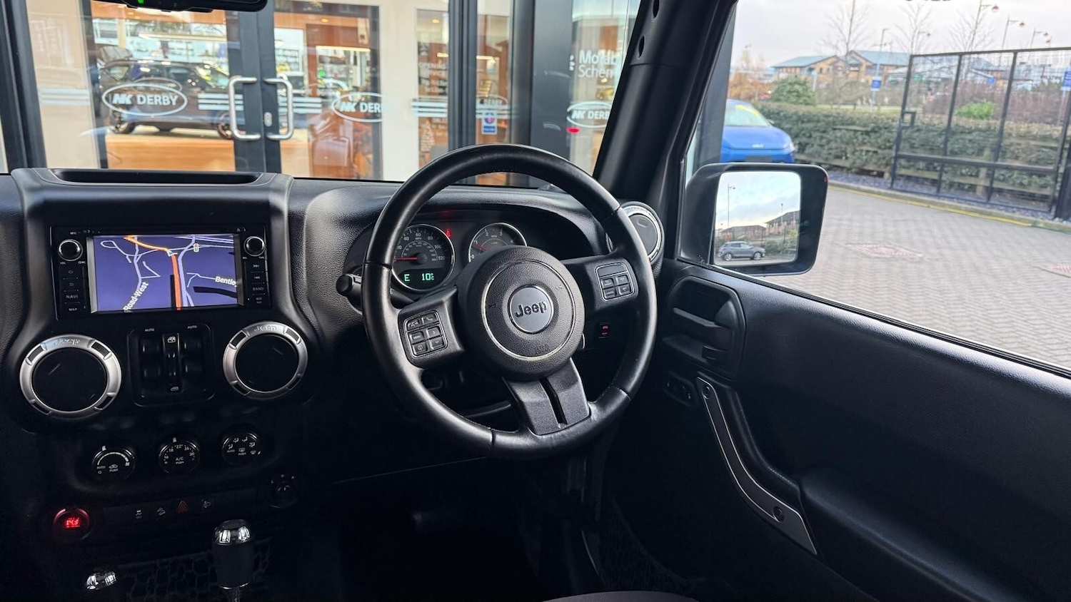 Used Jeep Wrangler 2015 for sale - 76908078: Photo 28