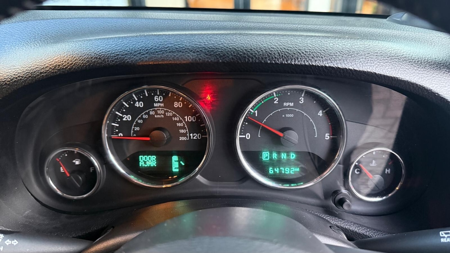 Used Jeep Wrangler 2015 for sale - 76908078: Photo 30