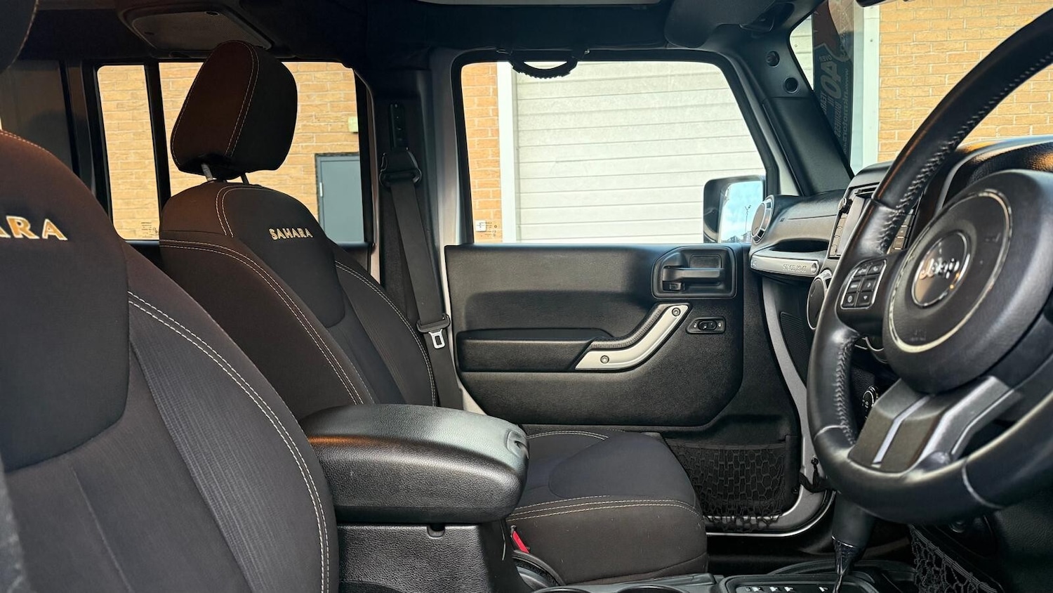 Used Jeep Wrangler 2015 for sale - 76908078: Photo 34