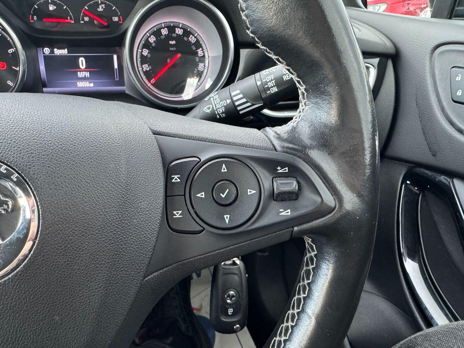 Used Vauxhall Astra 2018 for sale - 76620257: Photo 10