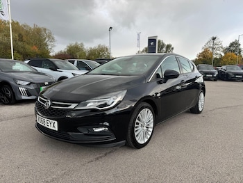 Used Vauxhall Astra 2018 for sale - 76620257: Photo