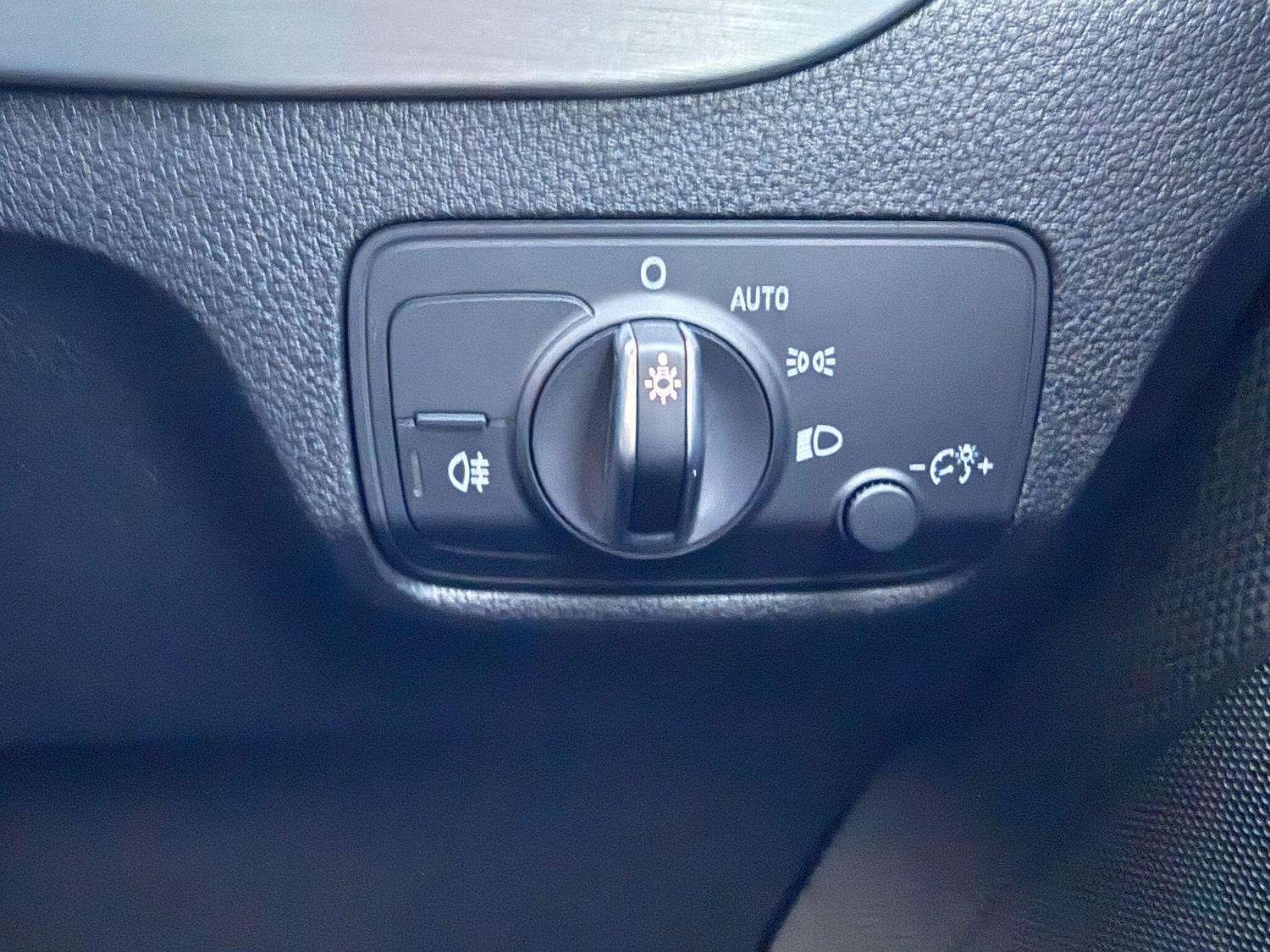 Used Audi Q2 for sale - 76824153: Photo 16