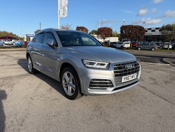Used Audi Q5 2017 for sale - 76644608: Photo