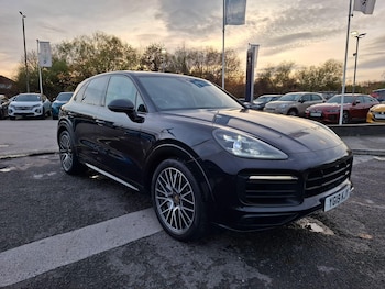 Porsche - Cayenne