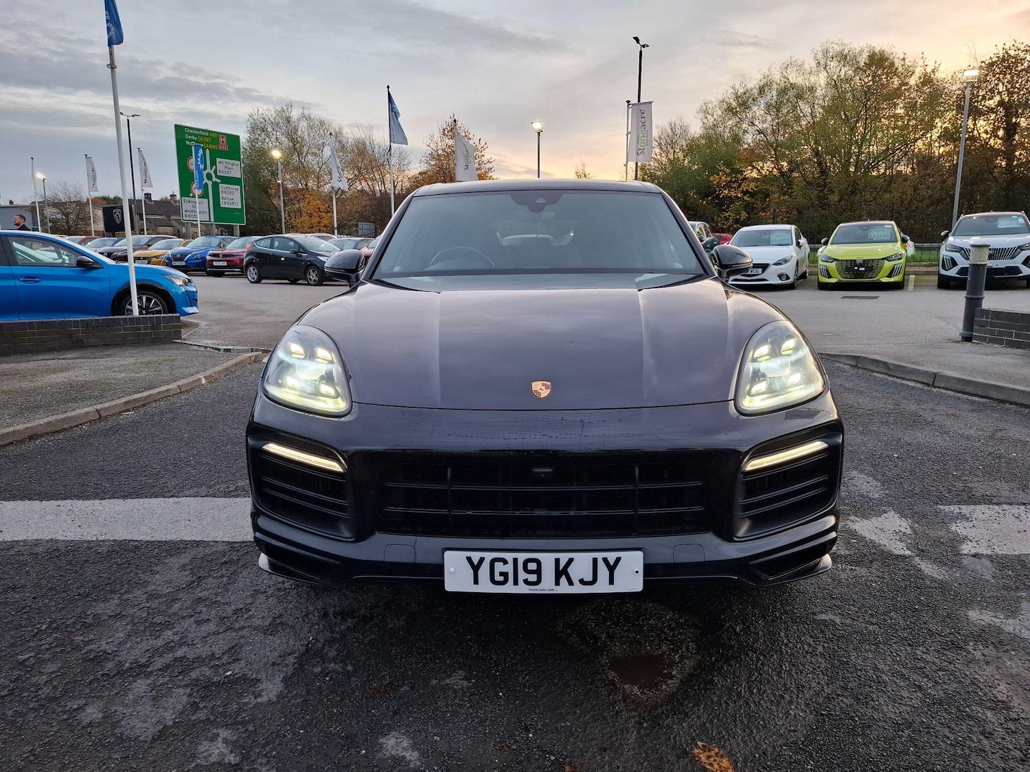 Used Porsche Cayenne for sale - 76485973: Photo 2