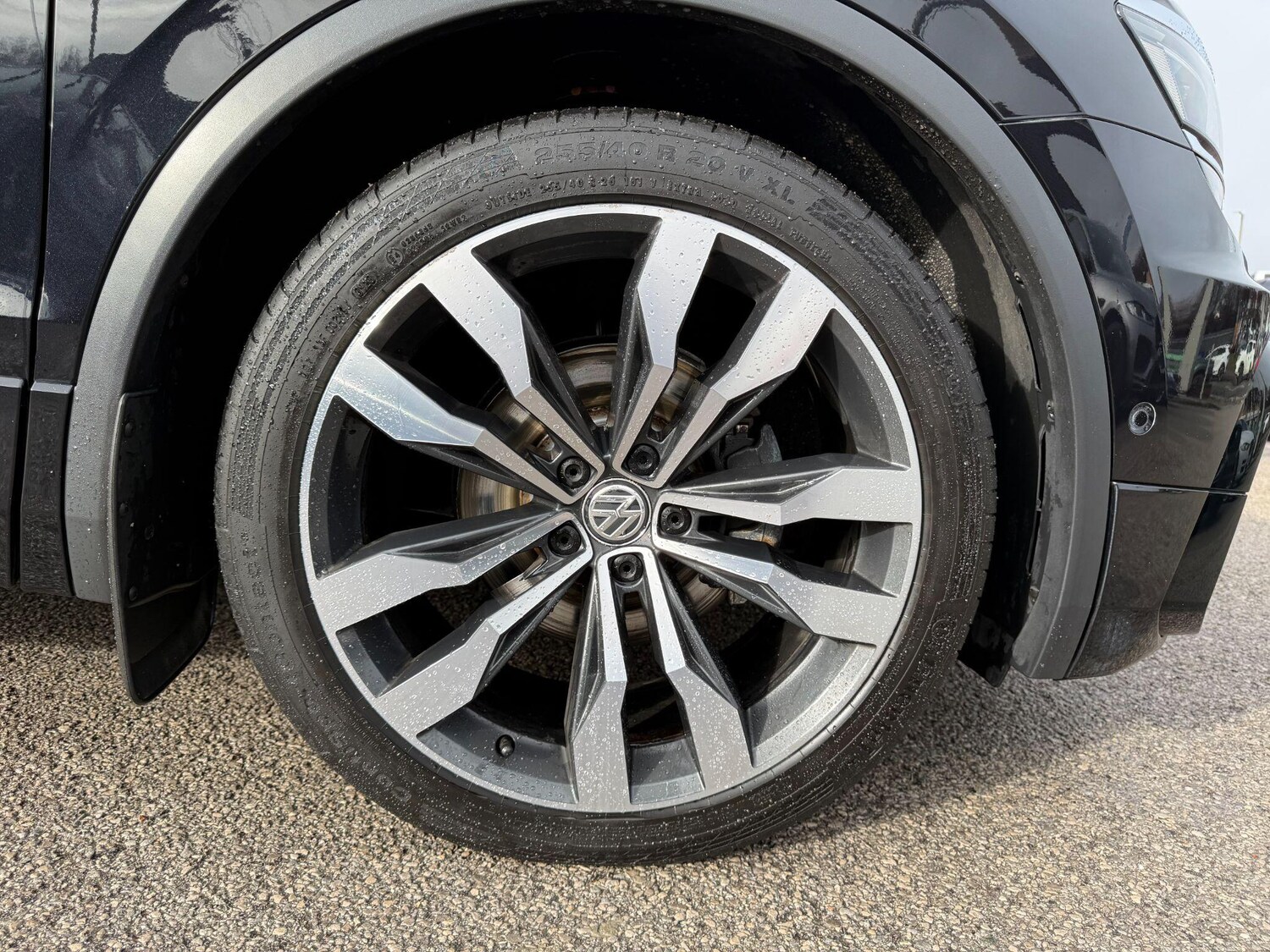 Used Volkswagen Tiguan 2020 for sale - 77633998: Photo 20