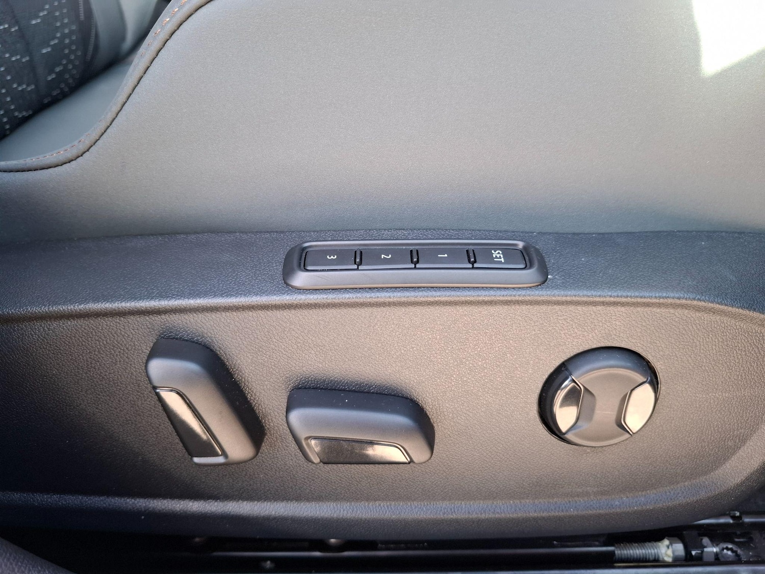 Used Cupra Leon 2025 for sale - 76753371: Photo 23