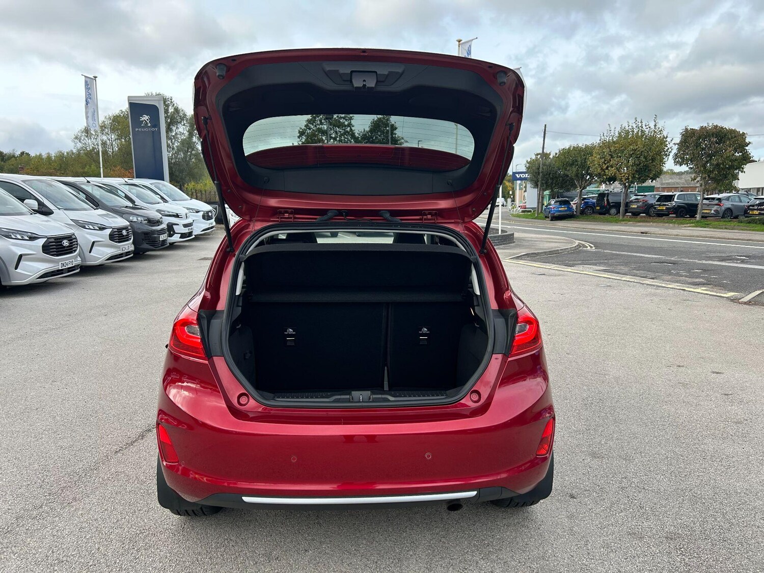 Used Ford Fiesta 2018 for sale - 76188732: Photo 9