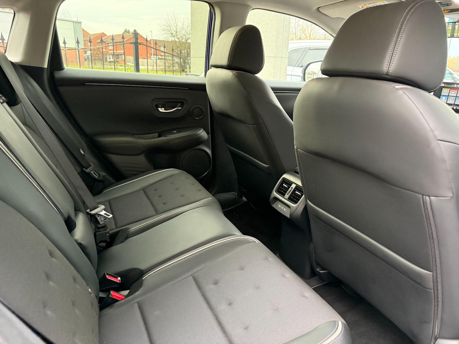 Used Honda ZR-V 2023 for sale - 76912622: Photo 12