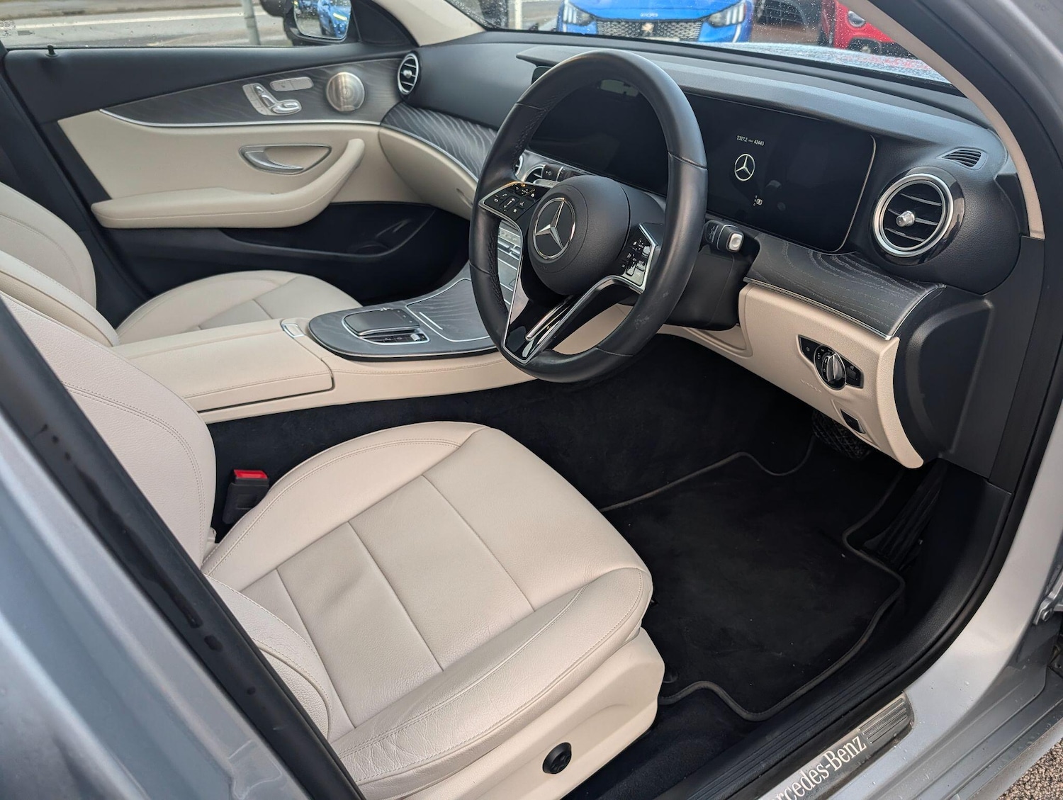 Used Mercedes-Benz E Class 2021 for sale - 77202644: Photo 11