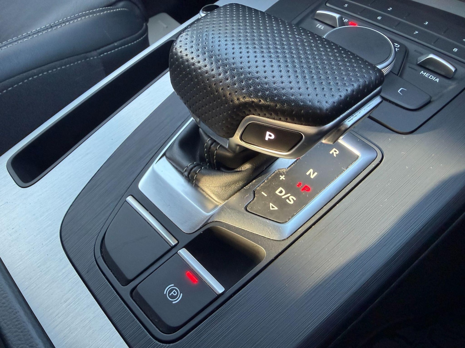 Used Audi Q5 2017 for sale - 76389285: Photo 11