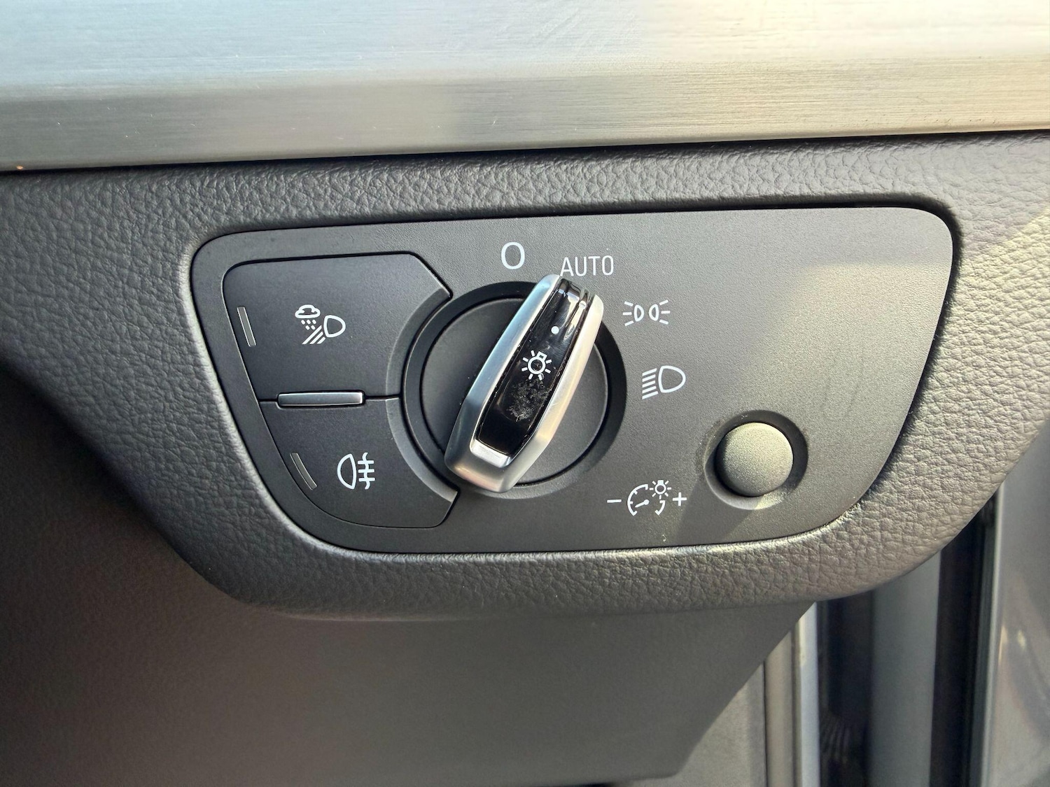 Used Audi Q5 2017 for sale - 76389285: Photo 16