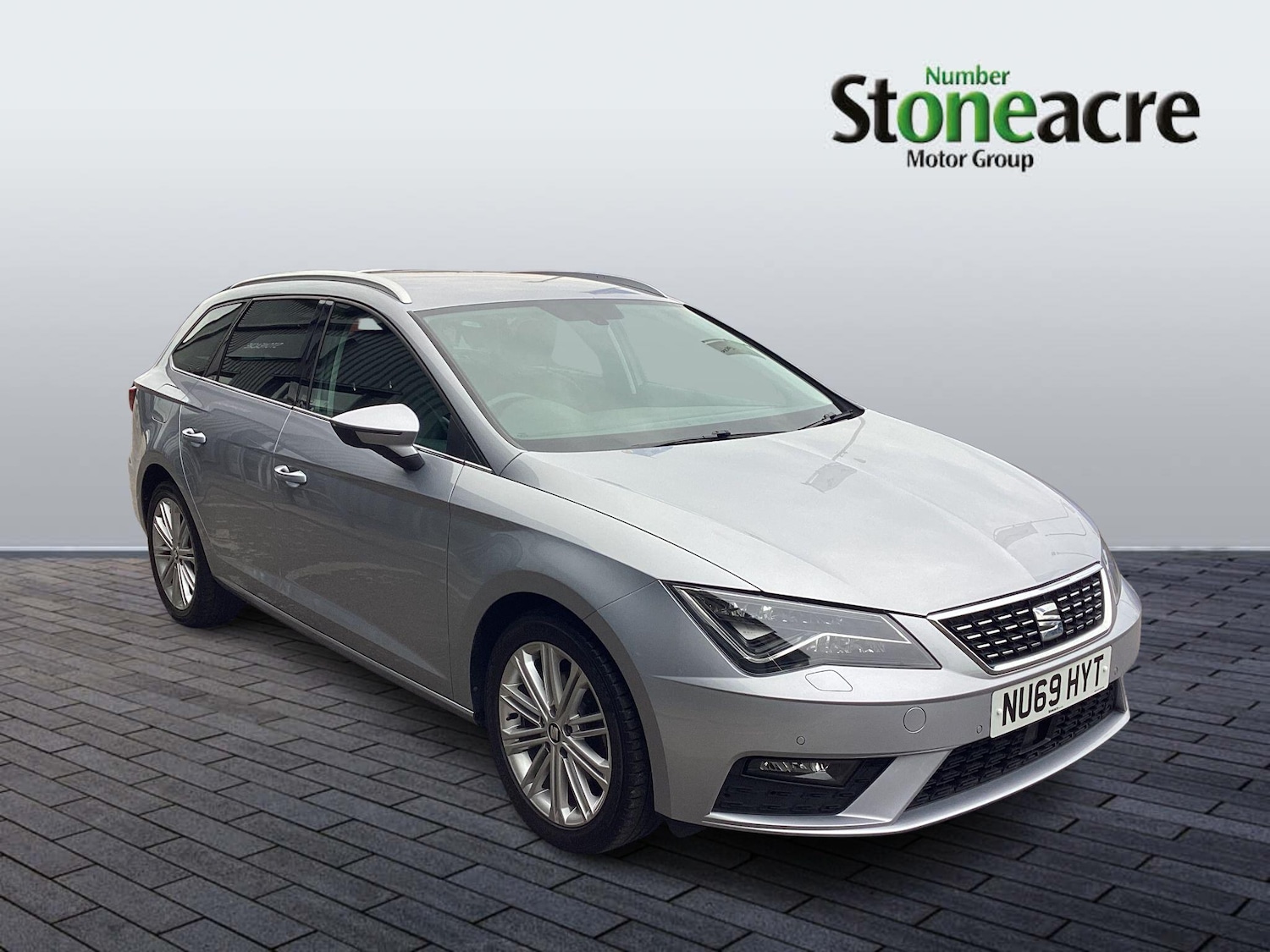 Used SEAT Leon 2019 for sale - 76752443: Photo 1