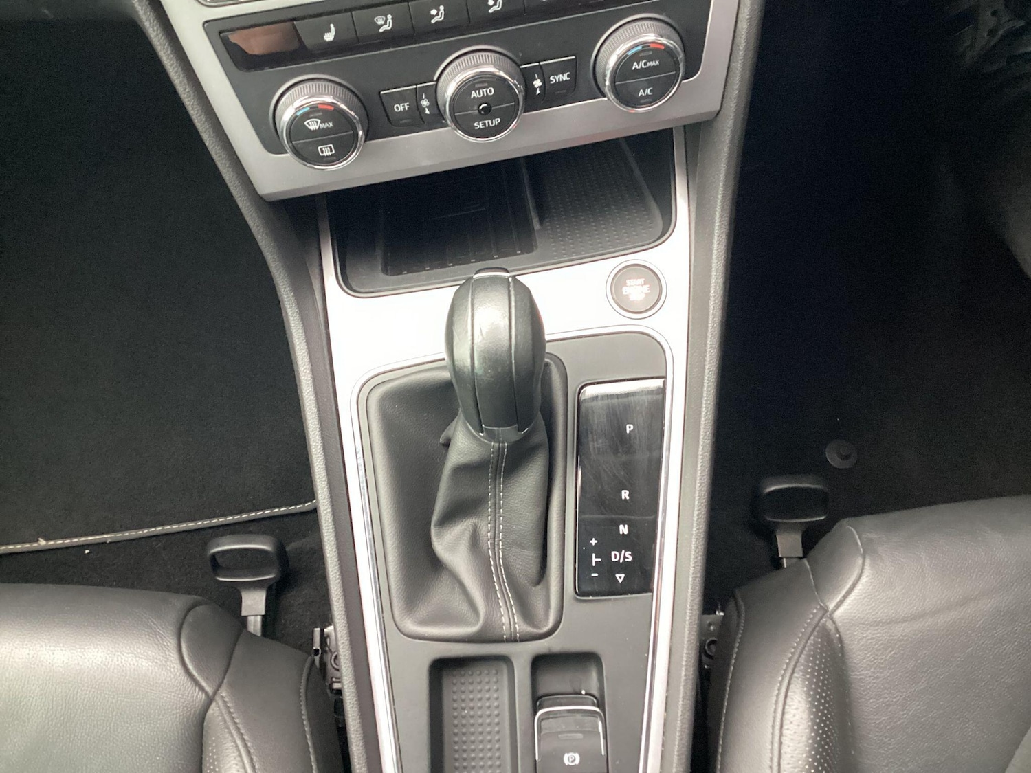 Used SEAT Leon 2019 for sale - 76752443: Photo 10