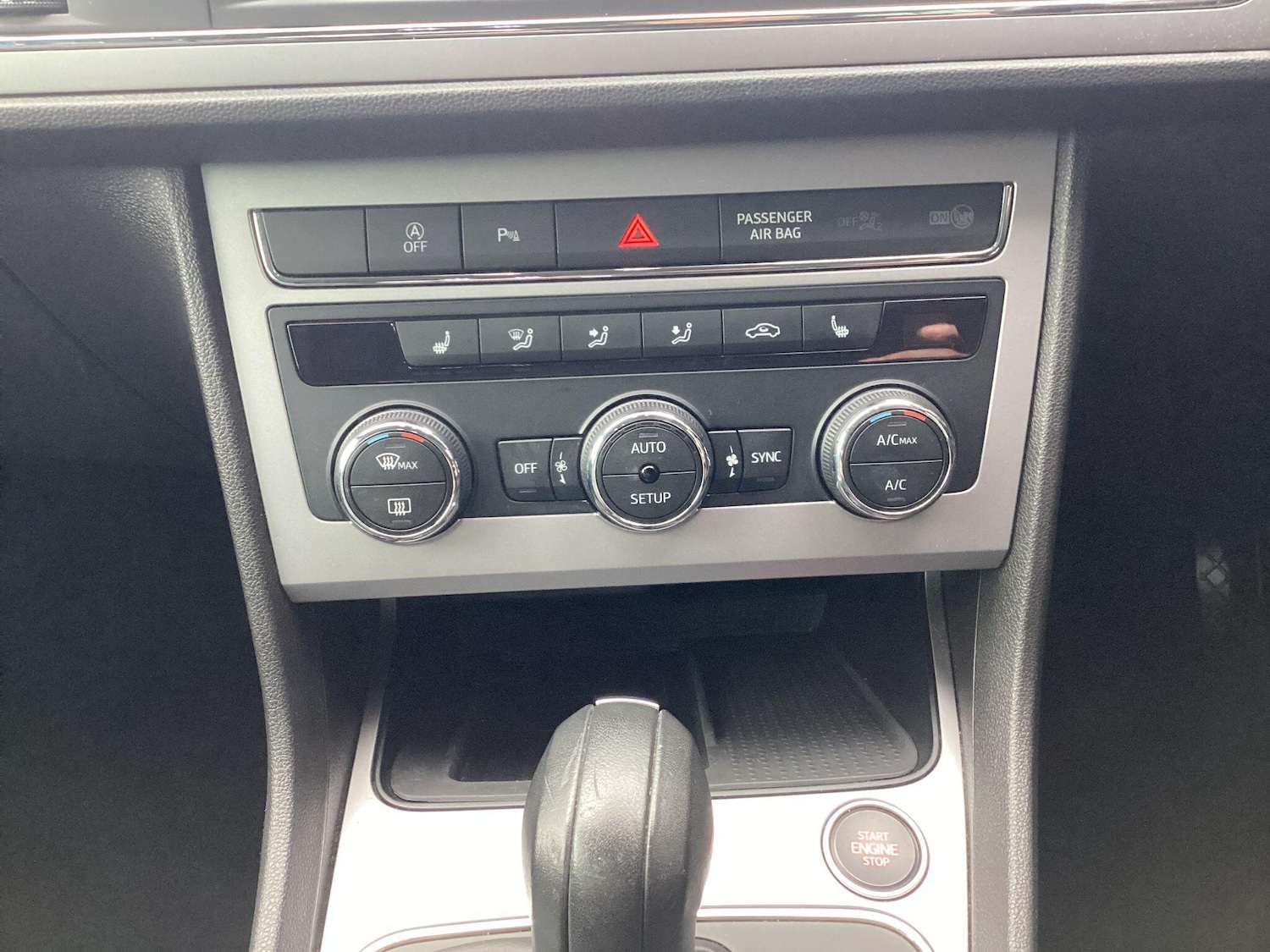 Used SEAT Leon 2019 for sale - 76752443: Photo 11