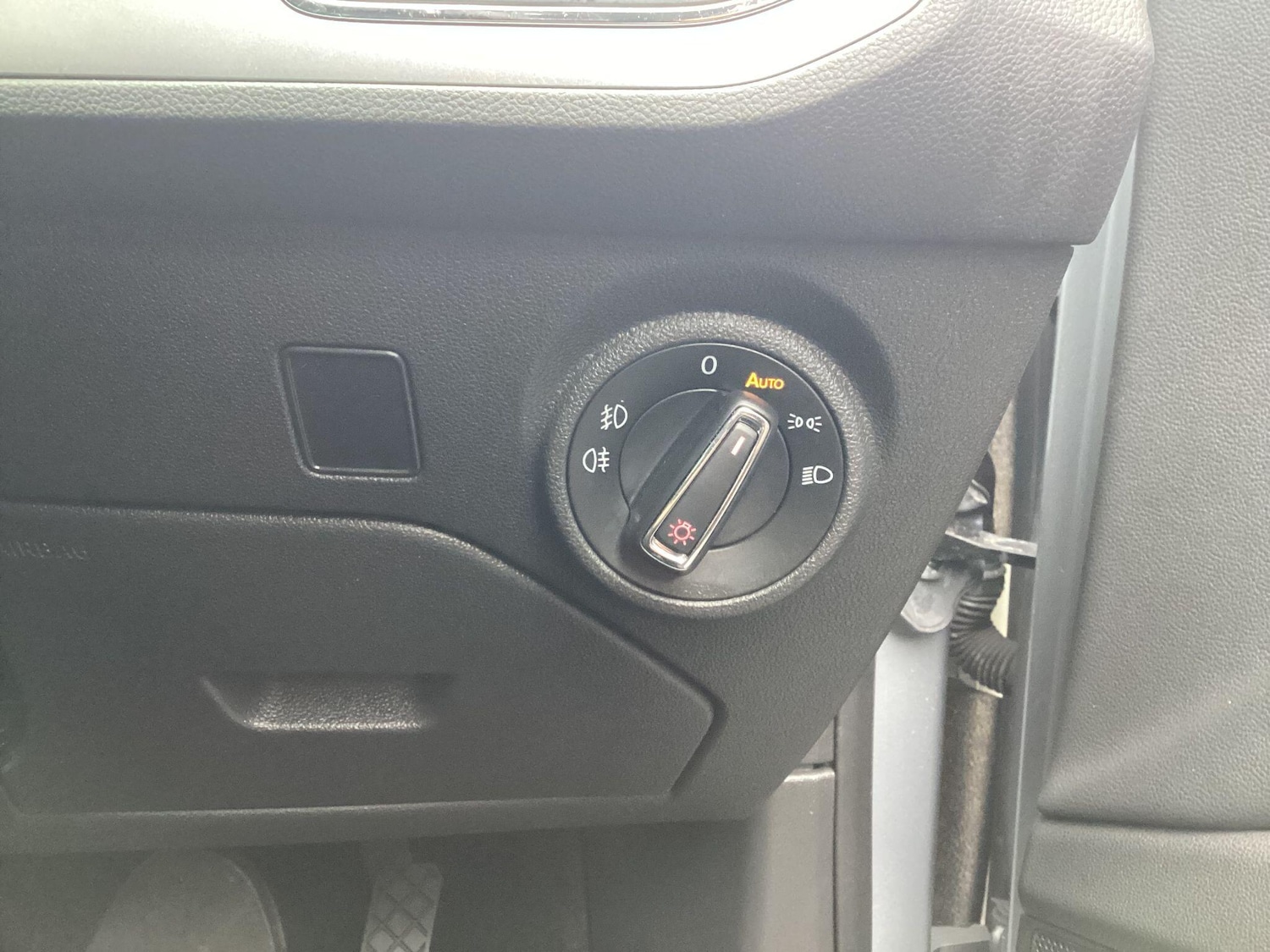 Used SEAT Leon 2019 for sale - 76752443: Photo 18