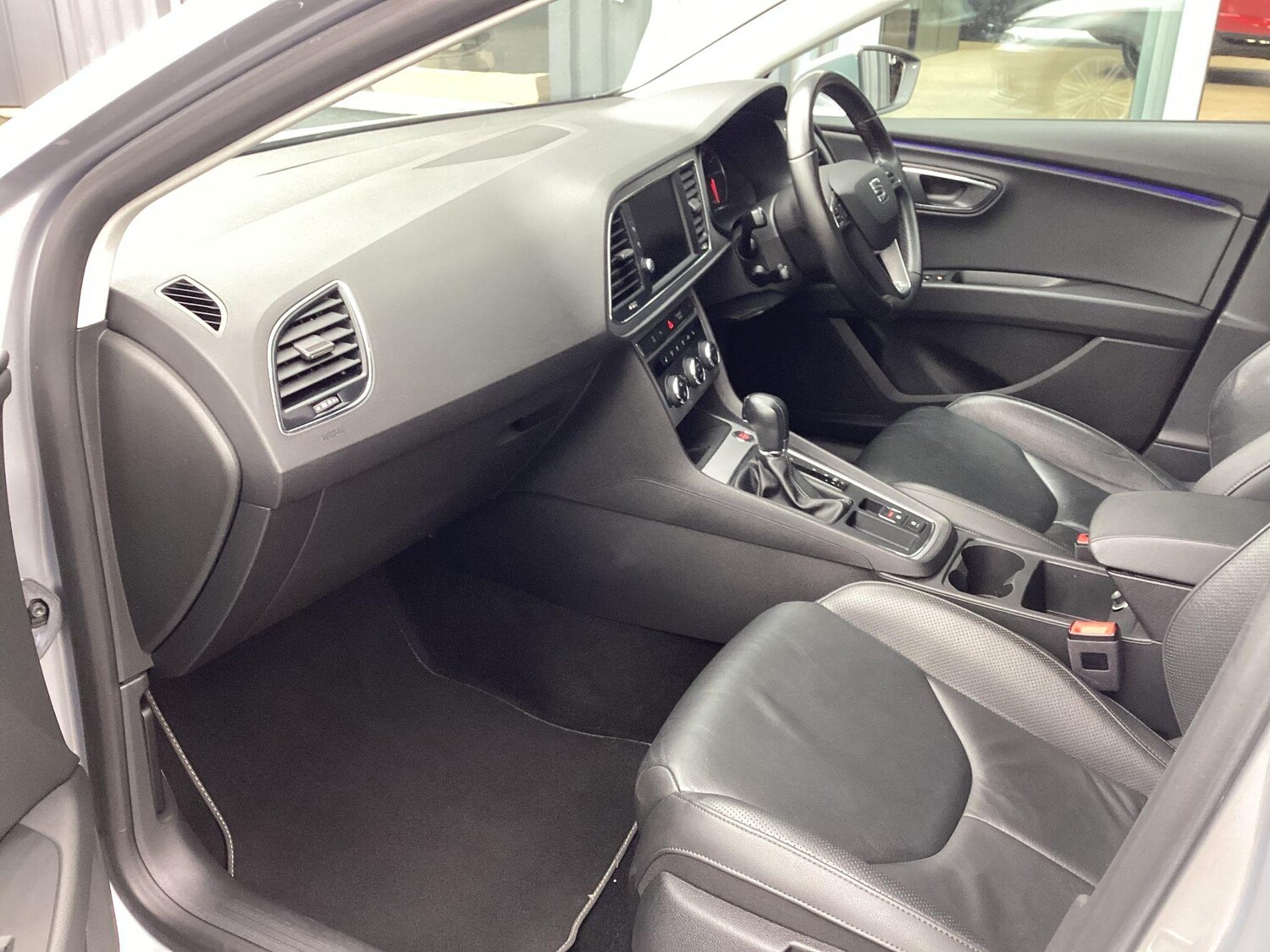 Used SEAT Leon 2019 for sale - 76752443: Photo 29