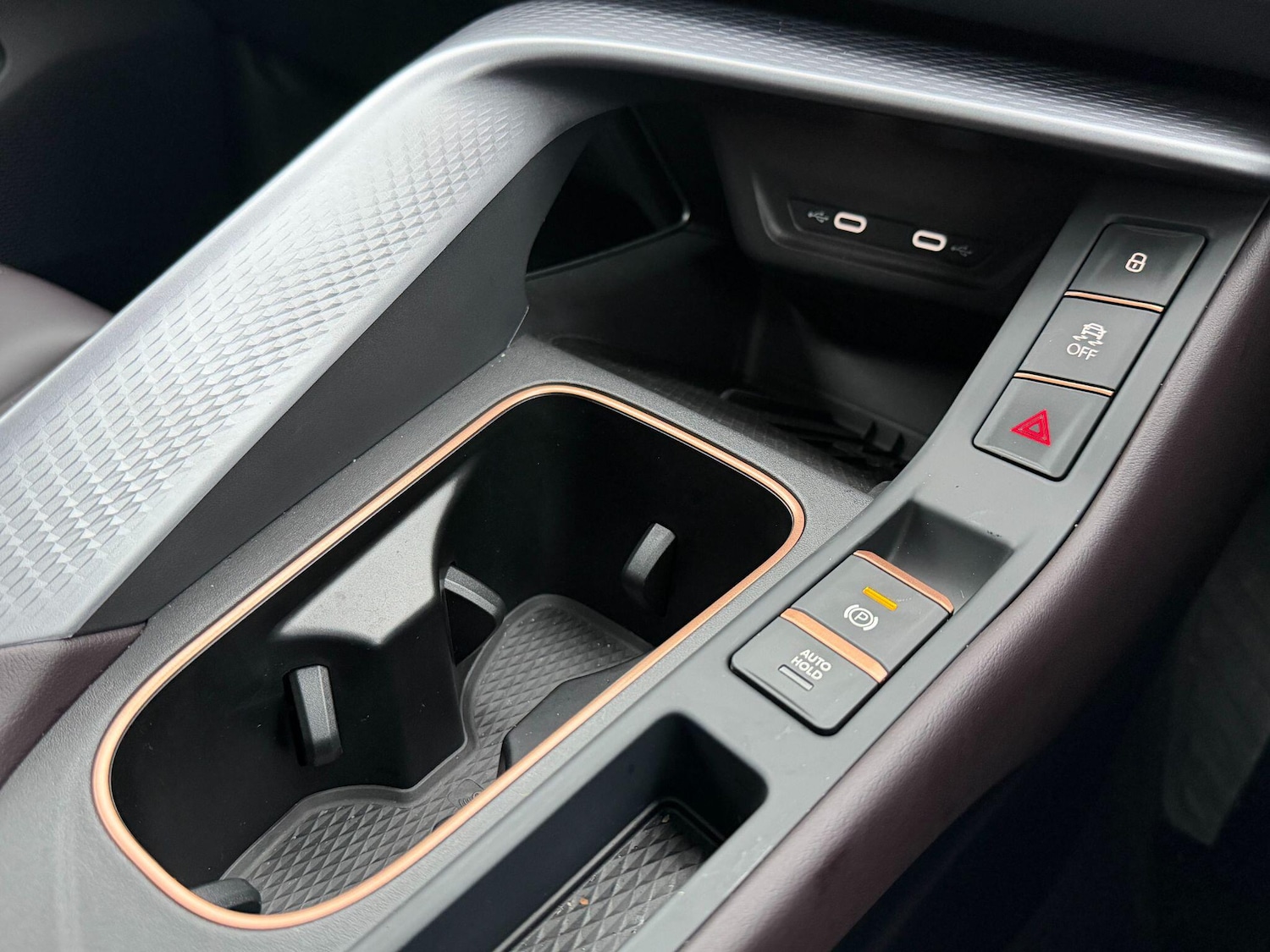 Used Cupra Terramar 2025 for sale - 77400477: Photo 23