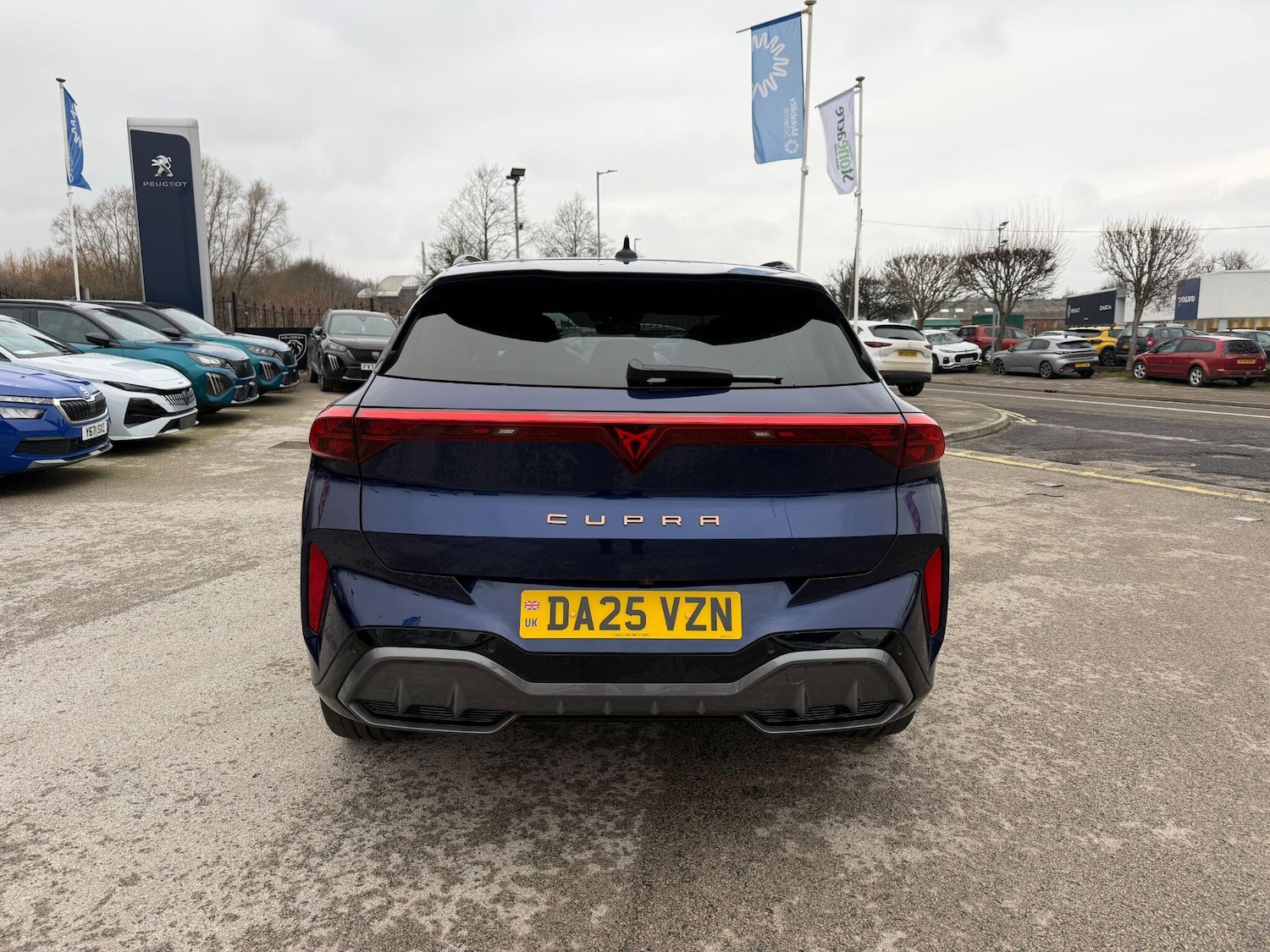 Used Cupra Terramar 2025 for sale - 77400477: Photo 6