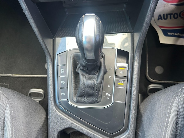 Used Volkswagen Tiguan 2020 for sale - 76060136: Photo 9
