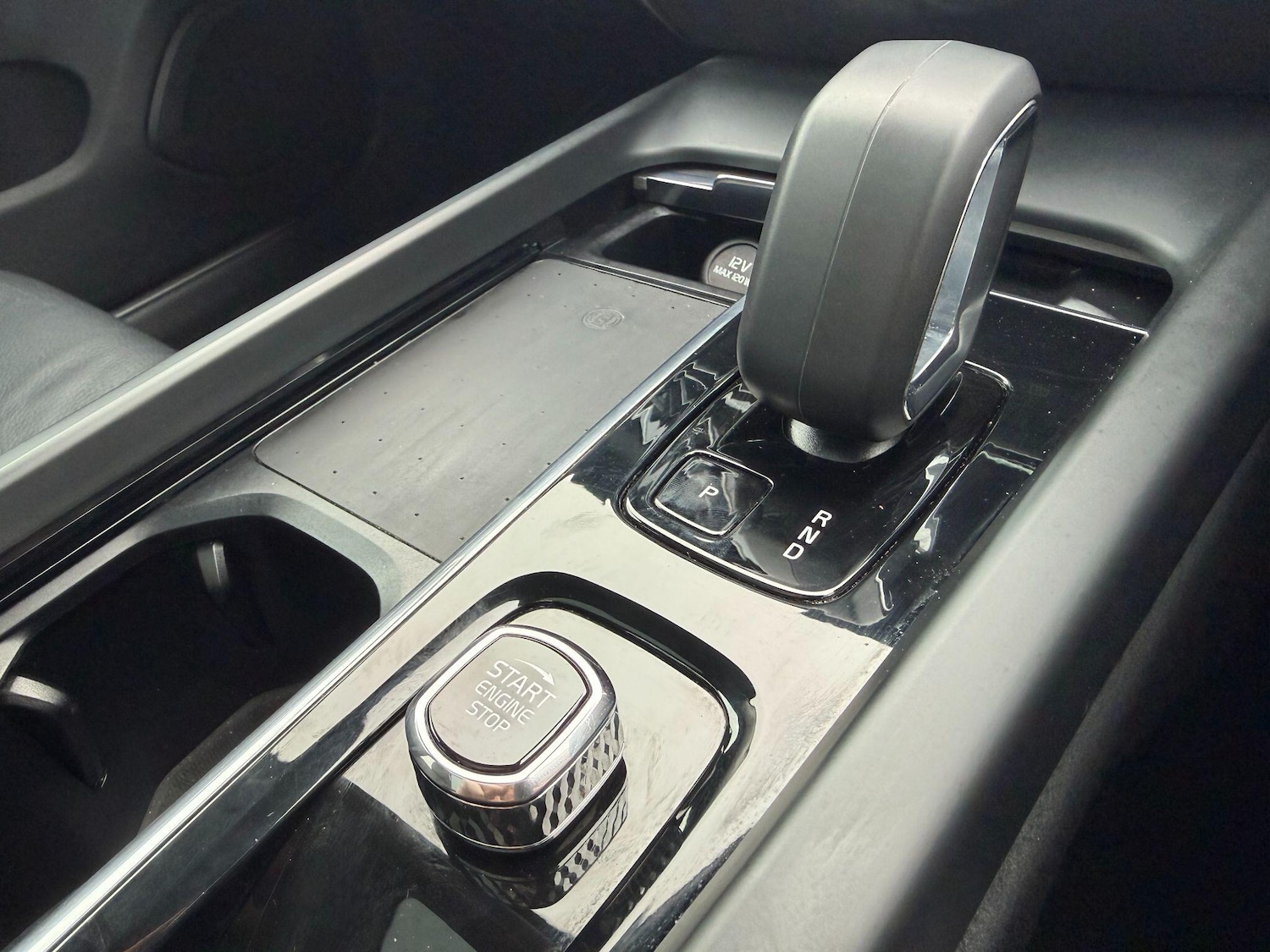 Used Volvo V60 2023 for sale - 76839789: Photo 11