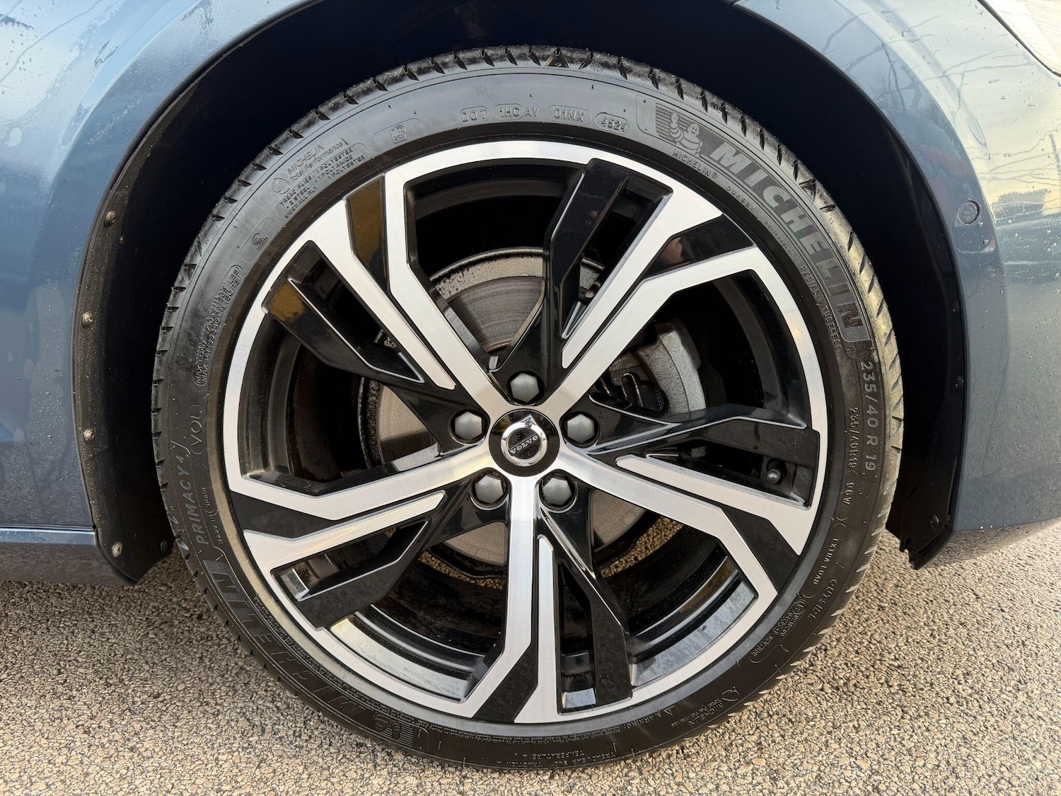 Used Volvo V60 2023 for sale - 76839789: Photo 24