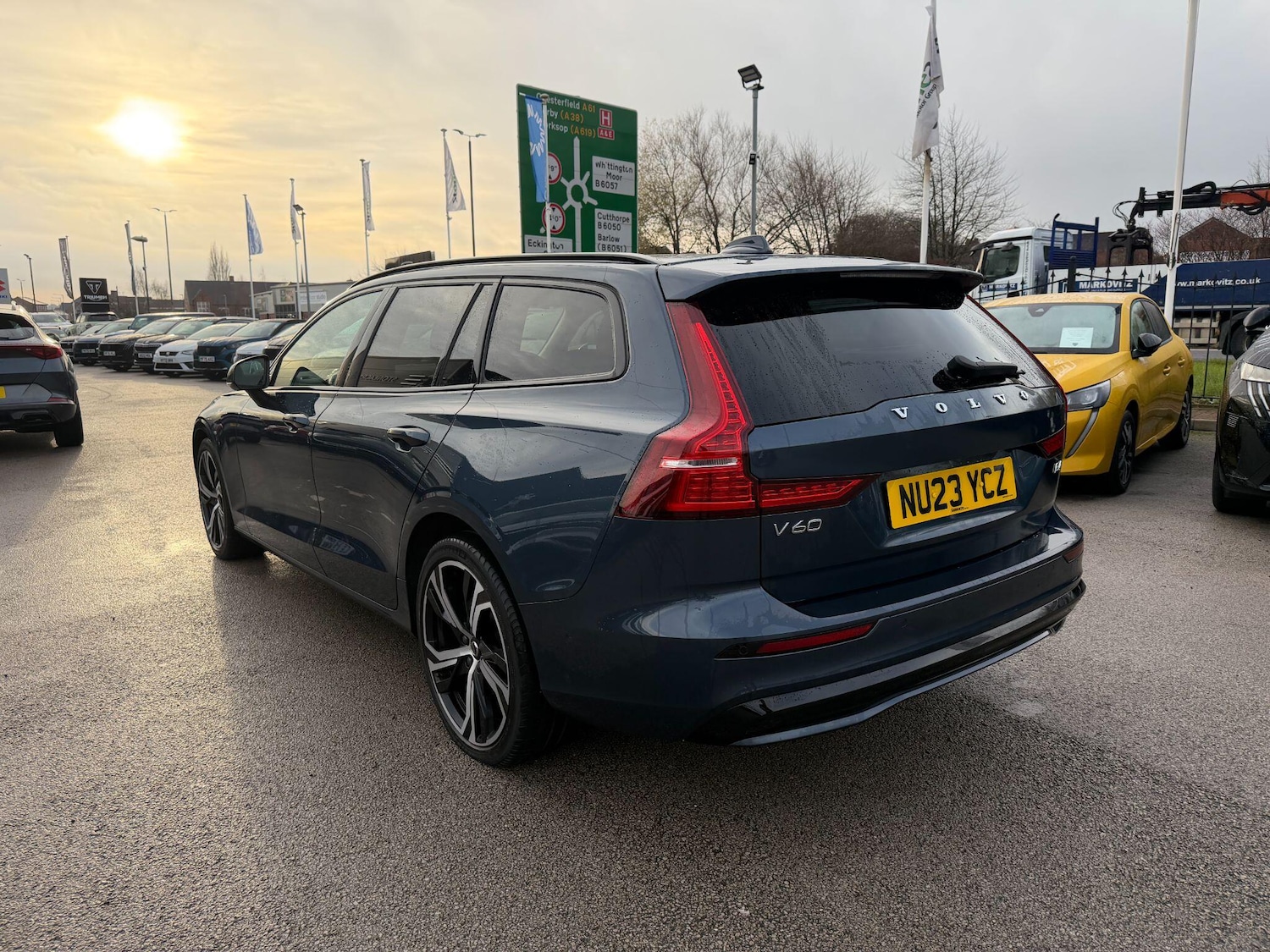 Used Volvo V60 2023 for sale - 76839789: Photo 4