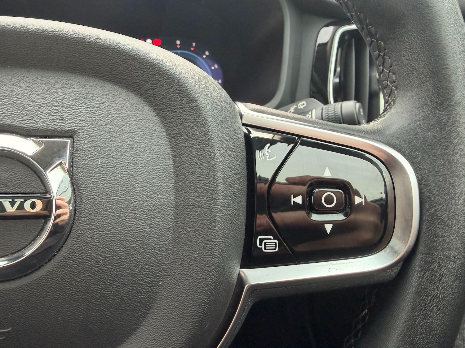 Used Volvo V60 2023 for sale - 77565023: Photo 20